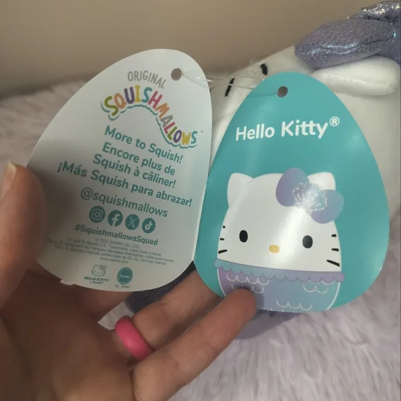 Hello Kitty Purple Mermaid Squishmallow - Picture 4 of 8